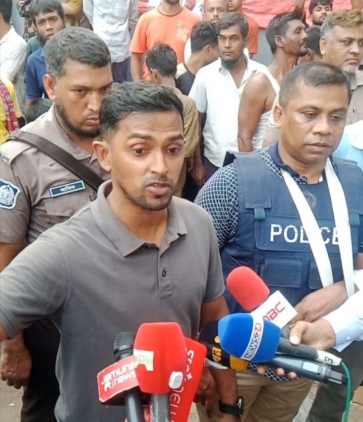 আদাবরে পুলিশের অভিযানে উত্তেজনা, আহত ওসি জাহিদ ও এসআই তরুণ; গ্রেফতার ৪