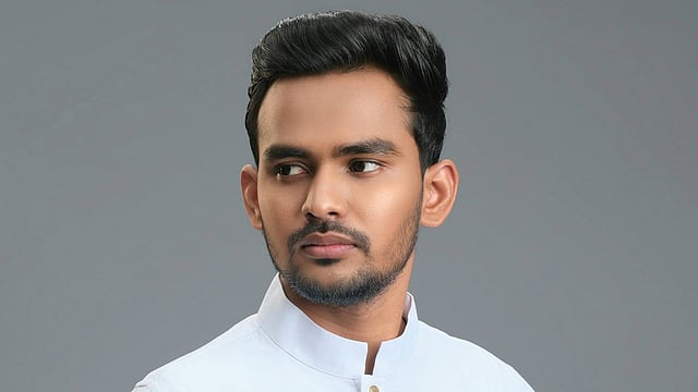 আসিফ মাহমুদের বিরুদ্ধে ১১ হাজার কোটি টাকার অনুসন্ধানে দুদক